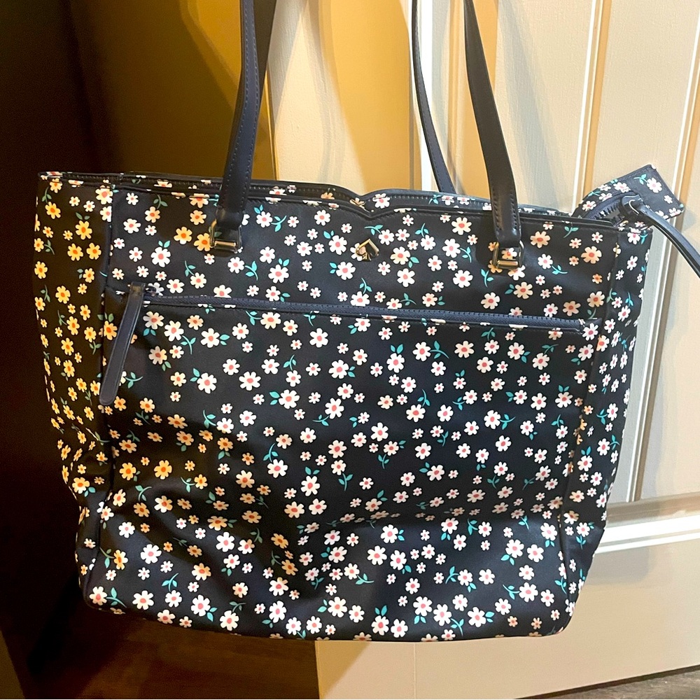 Kate Spade and Jae Fleurette Blue Tote w/wallet